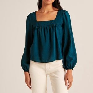 Abercrombie & Fitch Puff Sleeve Non Waisted Top